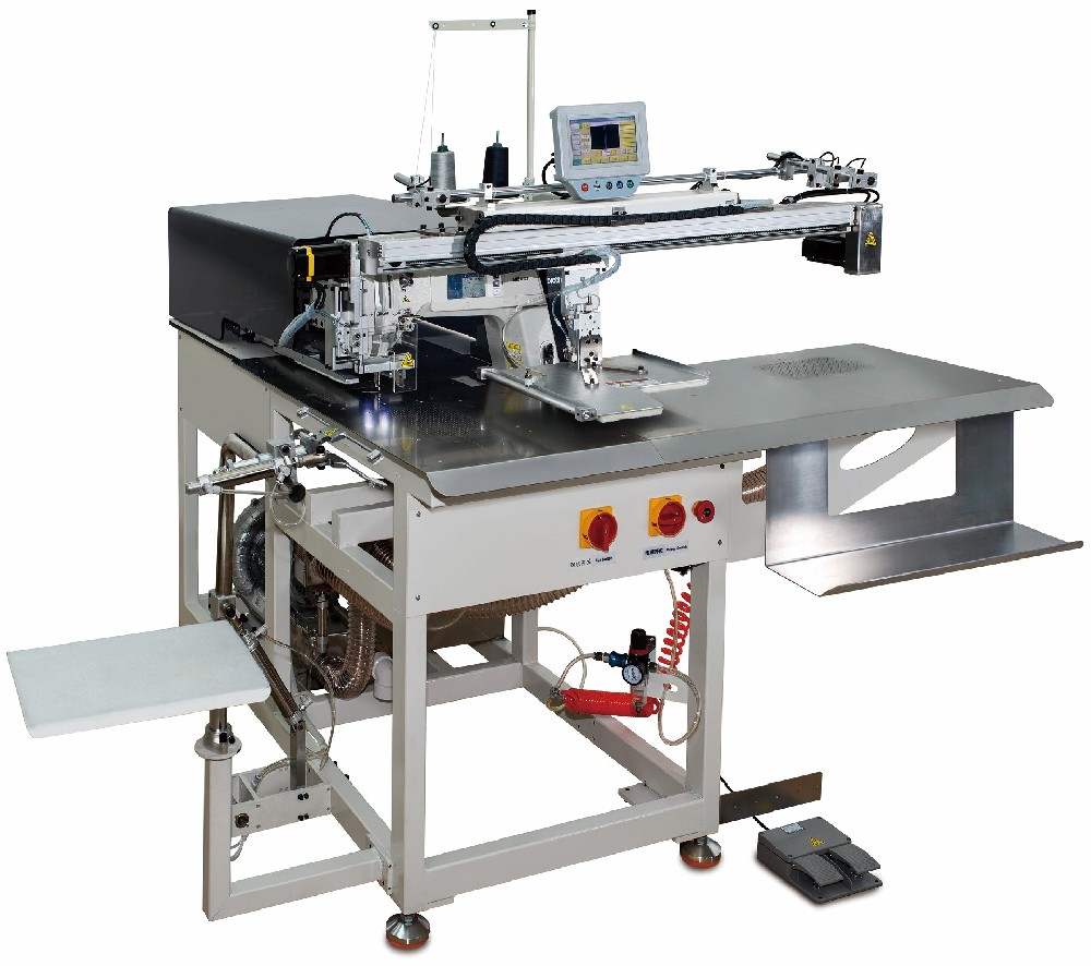 Automatic placket sewing machine